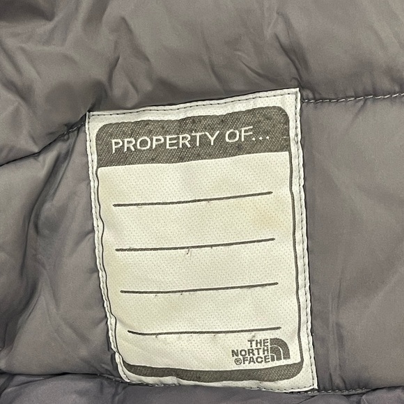 The North Face Purple Jacket For Girl - Picture 12 of 14